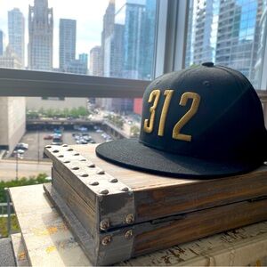 Melonwear Chicago White Sox/Goose Island flat brim SnapBack hat